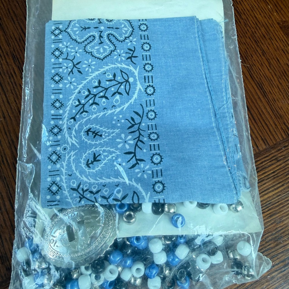 Vintage Sassy Lady Scarf Kit Elizabeth Anne Bandana Beads 80s Western Country